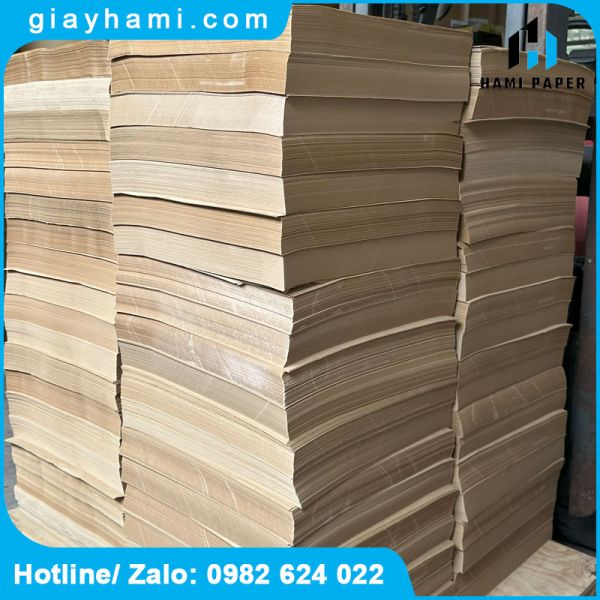 GIẤY KRAFT CẮT THEO YÊU CẦU – GIẢI PHÁP GIÚP DOANH NGHIỆP GIẢM HAO HỤT VÀ TĂNG HIỆU QUẢ SẢN XUẤT