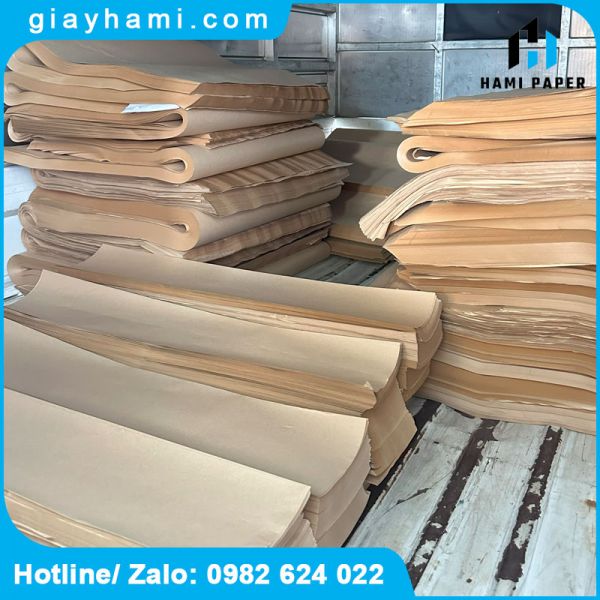 Giấy Kraft & Pelure: Lựa Chọn Hoàn Hảo Cho Bao Bì Bánh Mì Sạch, Đẹp, Sang