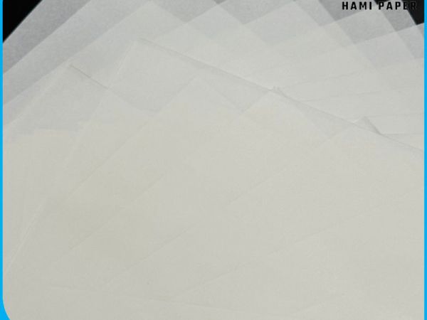 Giấy gói áo cho nhà máy may: Chọn đúng GSM và khổ để giảm giấy dư
